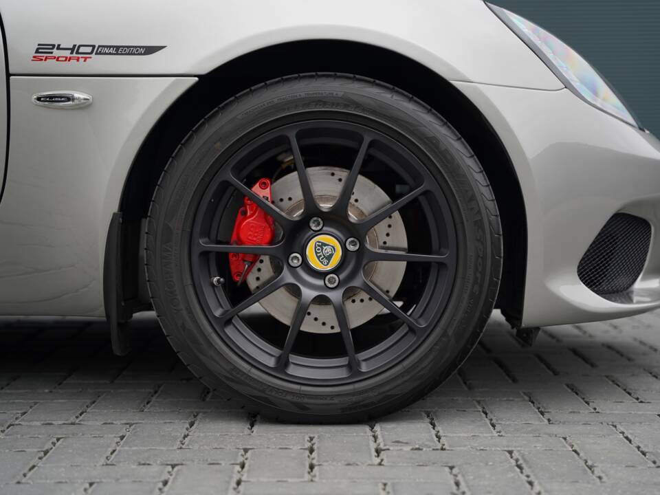Image 42/50 of Lotus Elise Sport 240 &quot;Final Edition&quot; (2022)