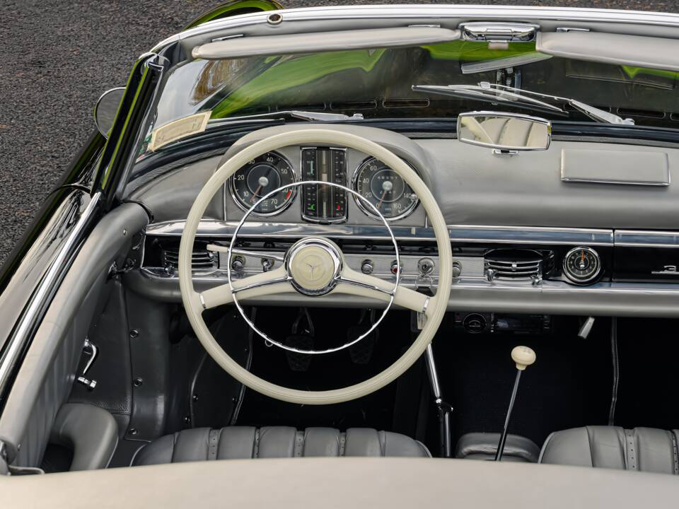 Bild 9/81 von Mercedes-Benz 300 SL Roadster (1959)