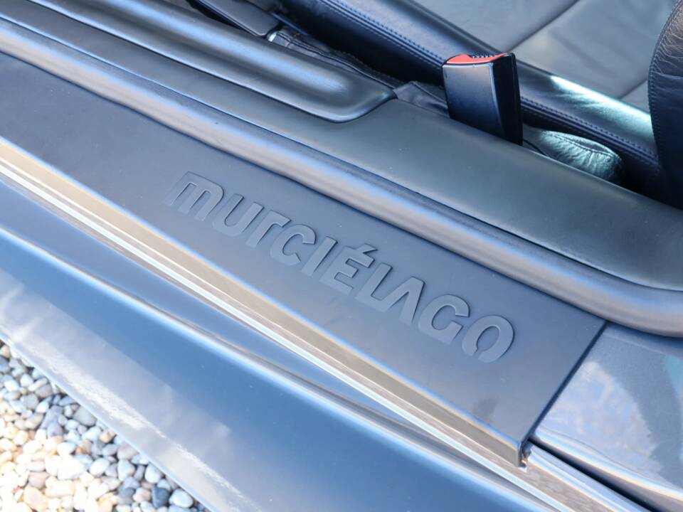 Image 39/50 de Lamborghini Murciélago (2003)