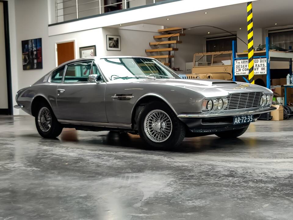 Afbeelding 8/8 van Aston Martin DBS (1968)