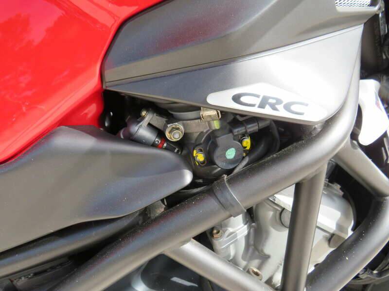 Bild 24/43 von MV Agusta Brutale 750 S (2006)