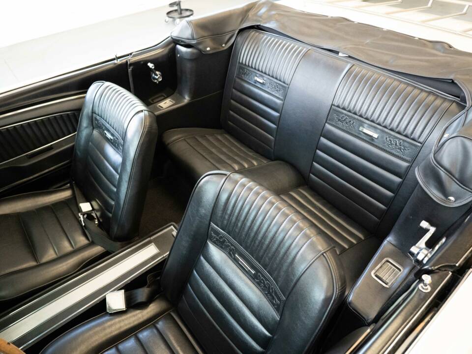 Image 26/30 de Ford Mustang 289 (1965)