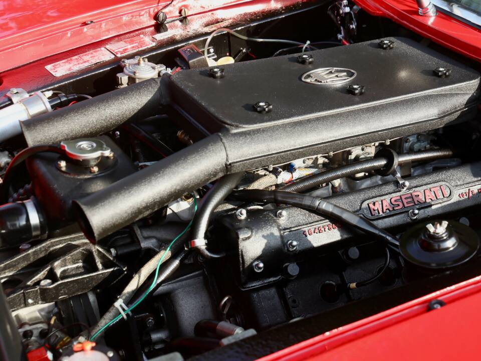 Image 23/50 de Maserati Indy 4700 (1971)