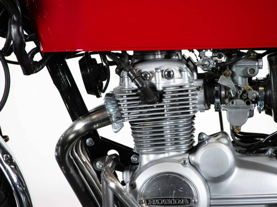 Imagen 19/50 de Honda CB 400 Four (1975)