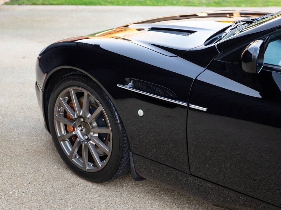 Image 36/75 of Aston Martin V12 Vanquish S (2007)