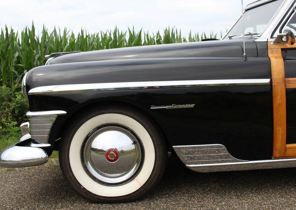 Image 5/8 of Chrysler New Yorker (1950)