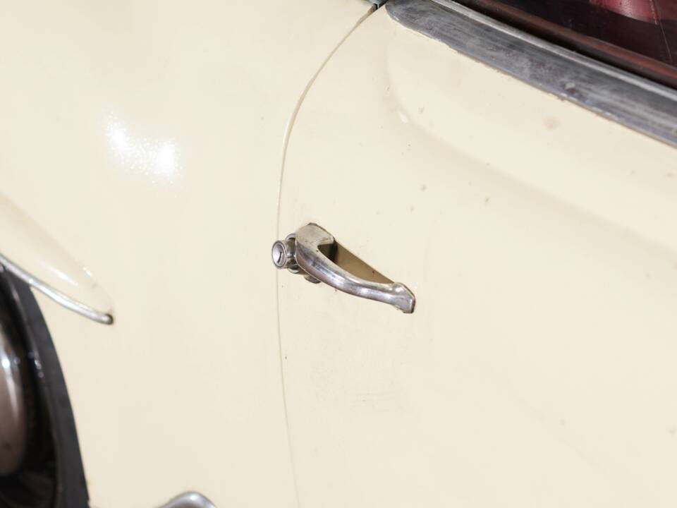 Image 32/83 de Mercedes-Benz 190 SL (1959)