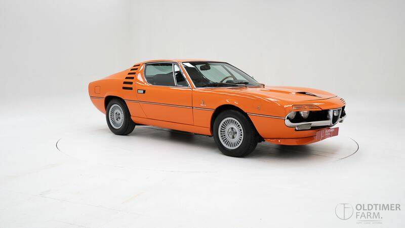 Image 3/15 of Alfa Romeo Montreal (1971)