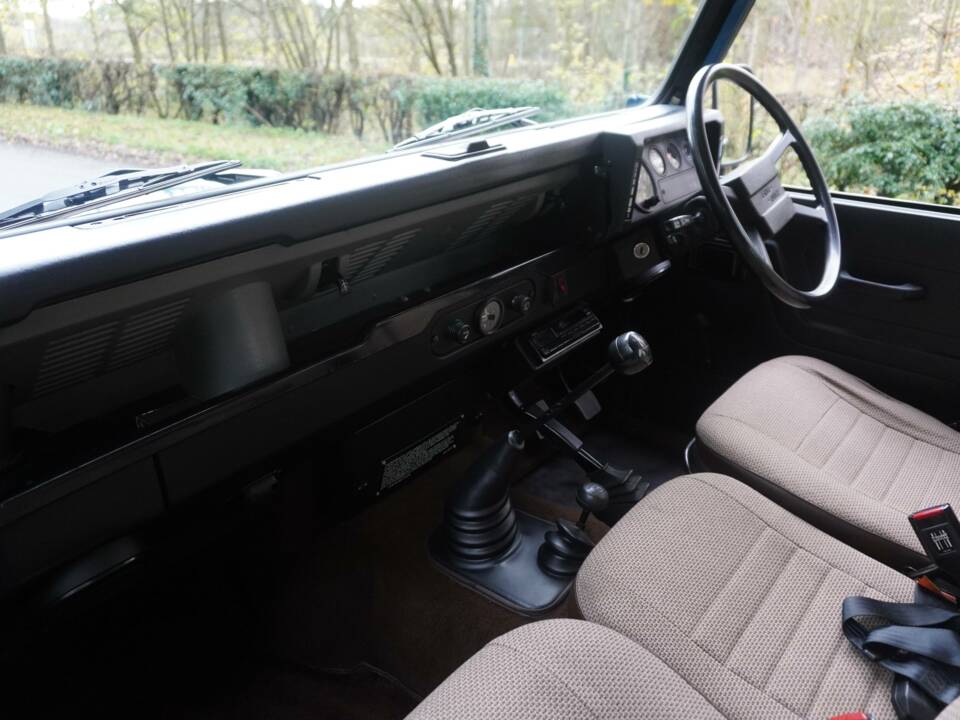Bild 11/19 von Land Rover 110 (1986)