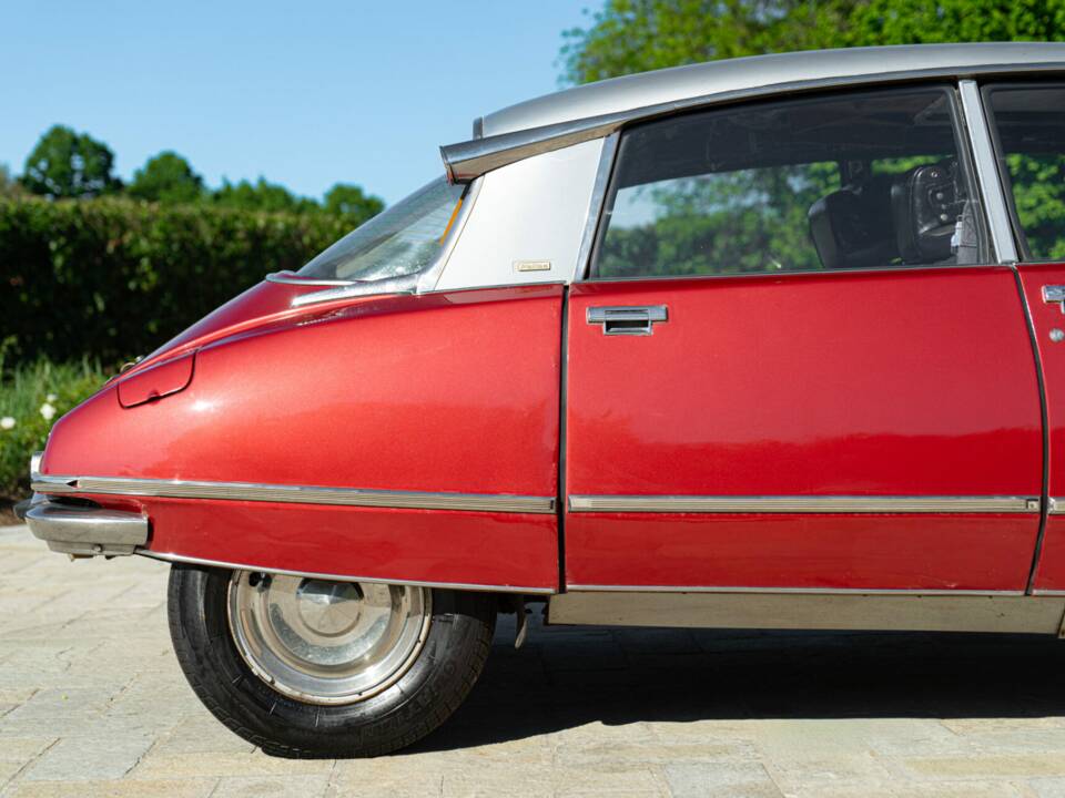 Bild 19/50 von Citroën DS 23 Pallas (1972)