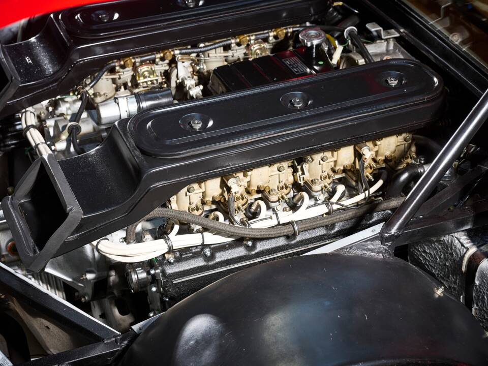 Image 32/48 of Ferrari 512 BB (1980)