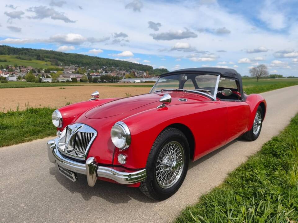 Image 5/24 of MG MGA 1500 (1959)