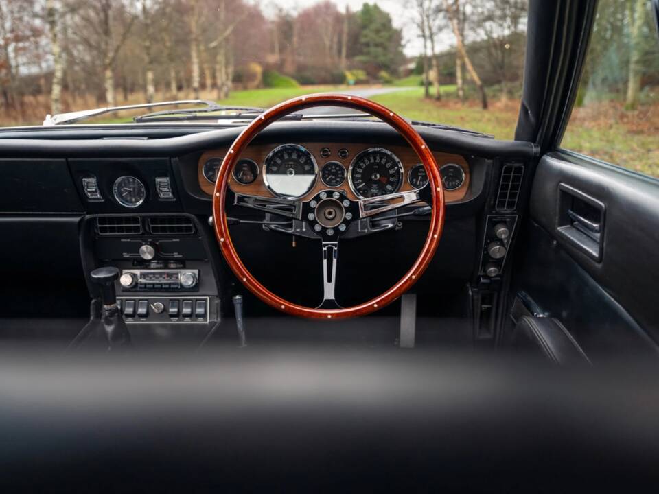 Image 26/63 de Aston Martin DBS (1968)