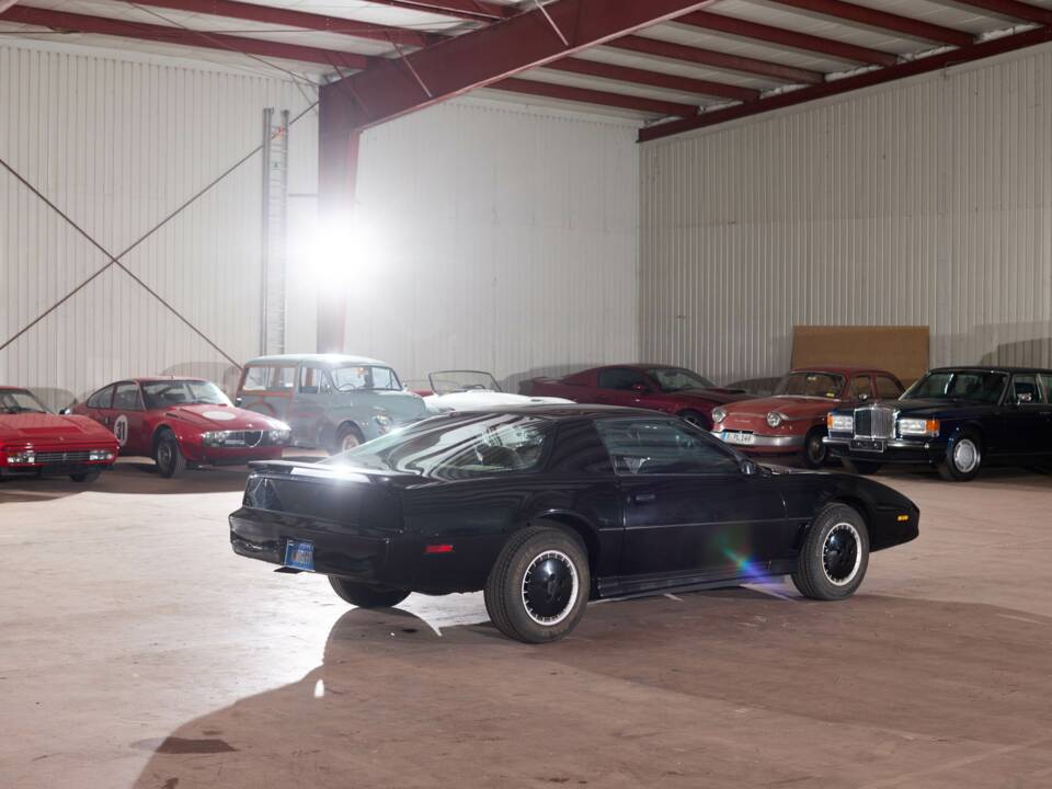 Obraz 9/63 pojazdu Pontiac Firebird TransAm (1984)