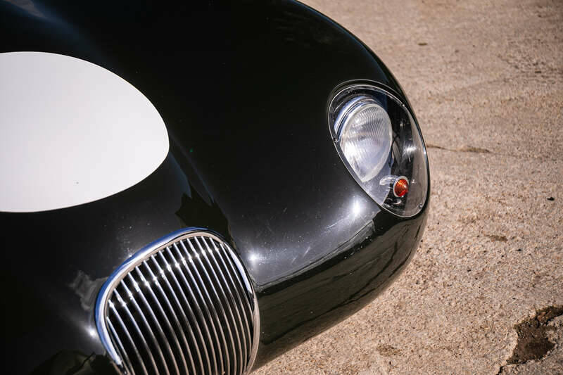 Image 14/41 de Jaguar XK 120 C (C-Type) (1965)