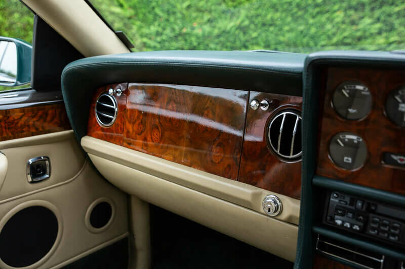 Afbeelding 47/50 van Bentley Continental S (1996)