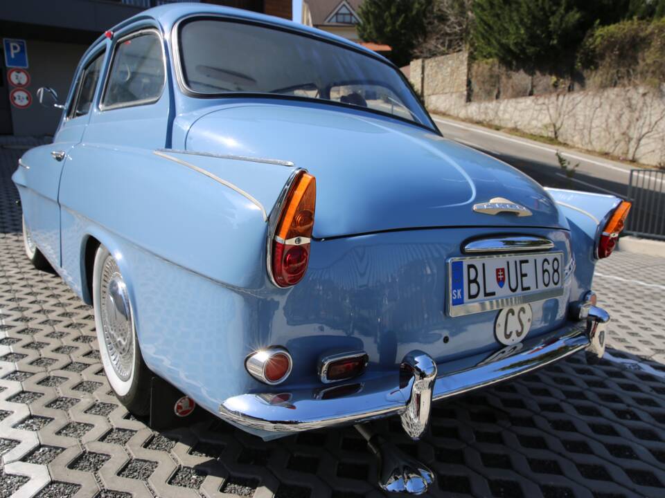 Afbeelding 3/6 van Skoda Octavia Super (1963)