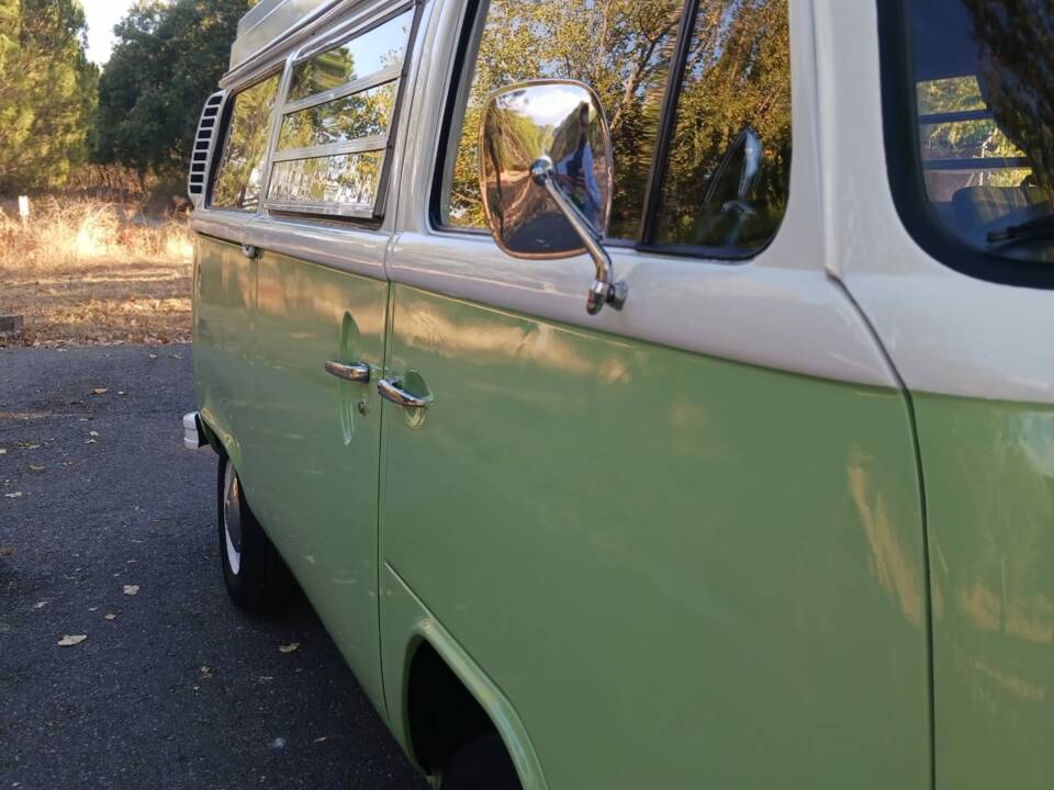 Afbeelding 64/72 van Volkswagen T2b Westfalia (1979)