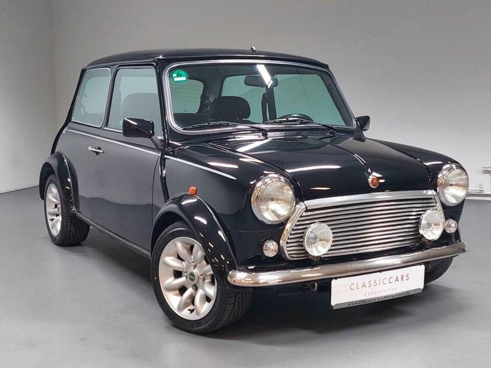 Image 2/15 of Rover Mini Cooper 40 - Limited Edition (2000)