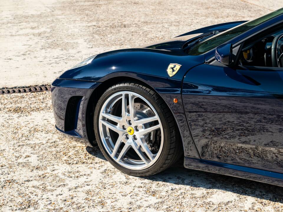 Bild 18/36 von Ferrari F 430 (2005)
