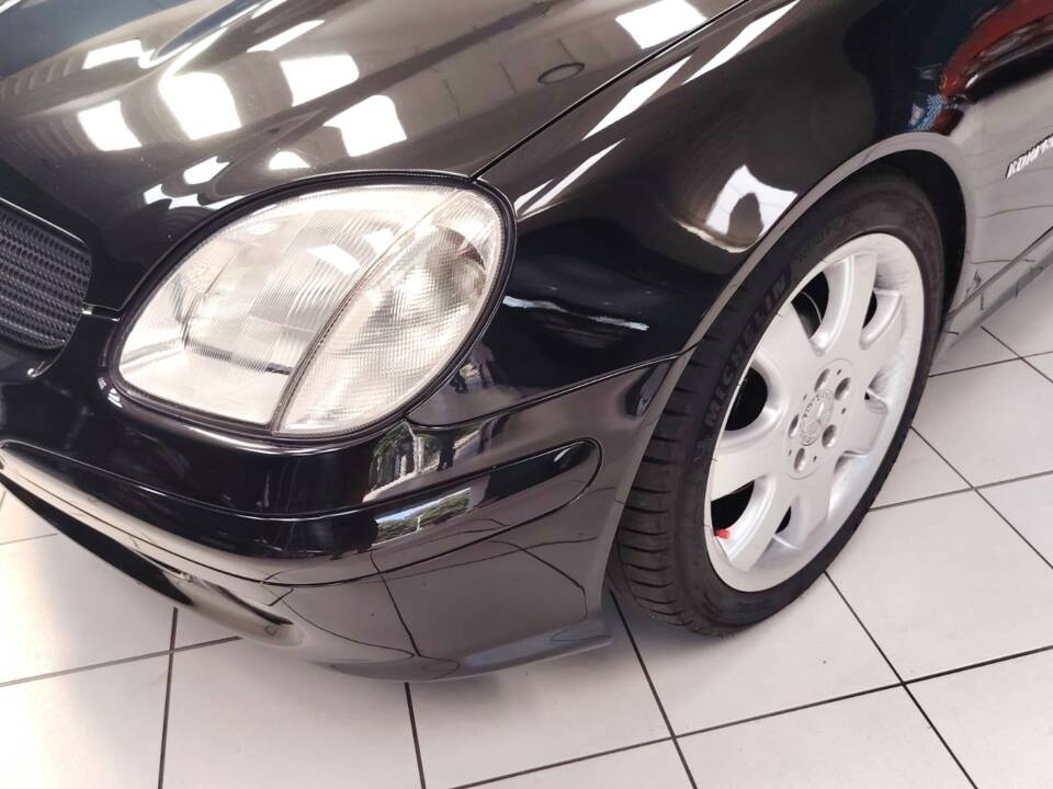 Bild 6/54 von Mercedes-Benz SLK 230 Kompressor (2002)