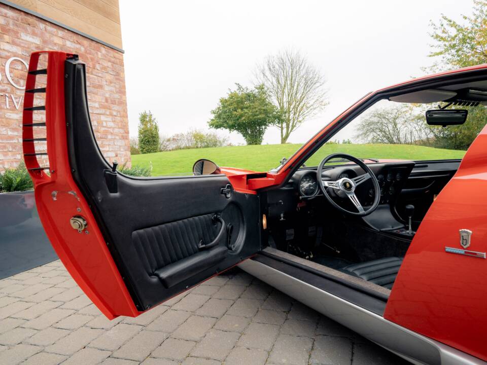 Bild 54/85 von Lamborghini Miura P 400 (1967)