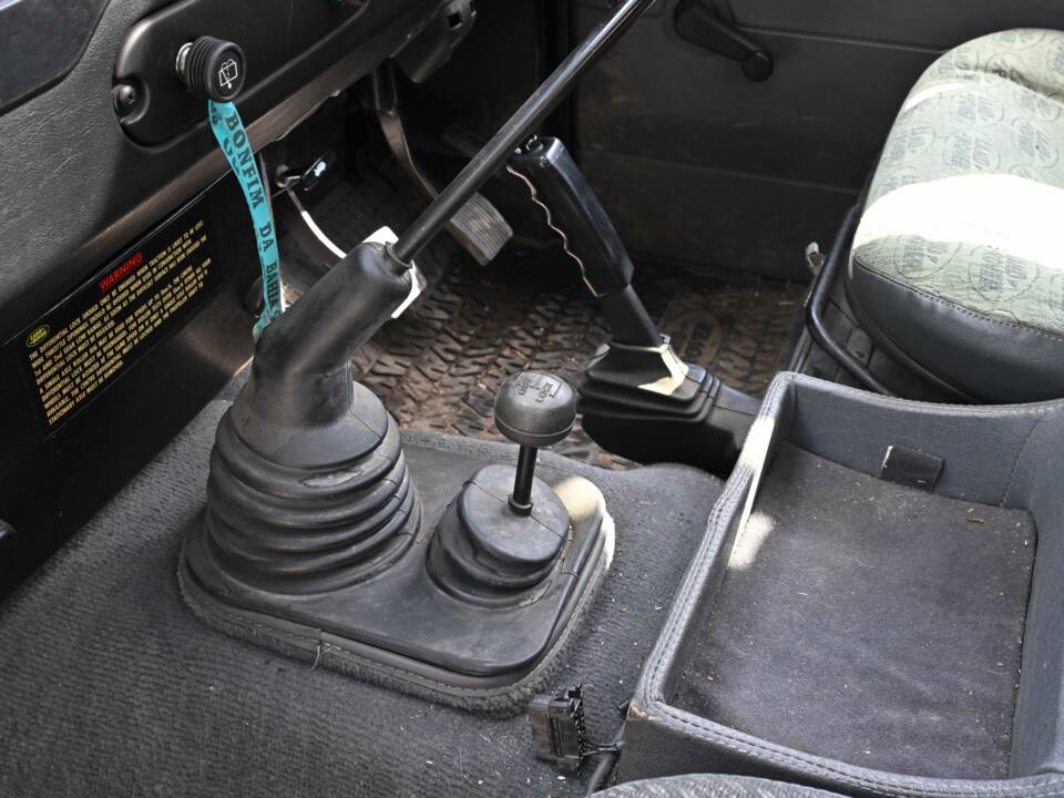 Image 40/50 of Land Rover Defender 110 300Tdi (1998)
