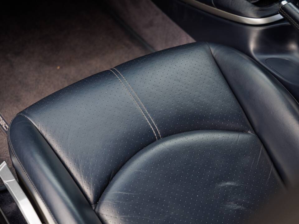 Bild 40/50 von Porsche 911 Carrera (2004)