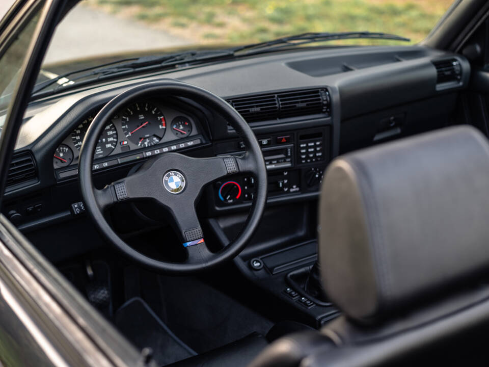 Image 10/50 de BMW M3 (1989)