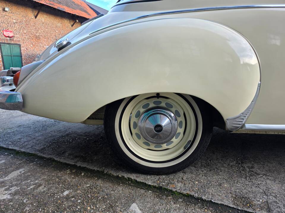 Afbeelding 38/70 van DKW Auto Union 1000 S de Luxe (1962)