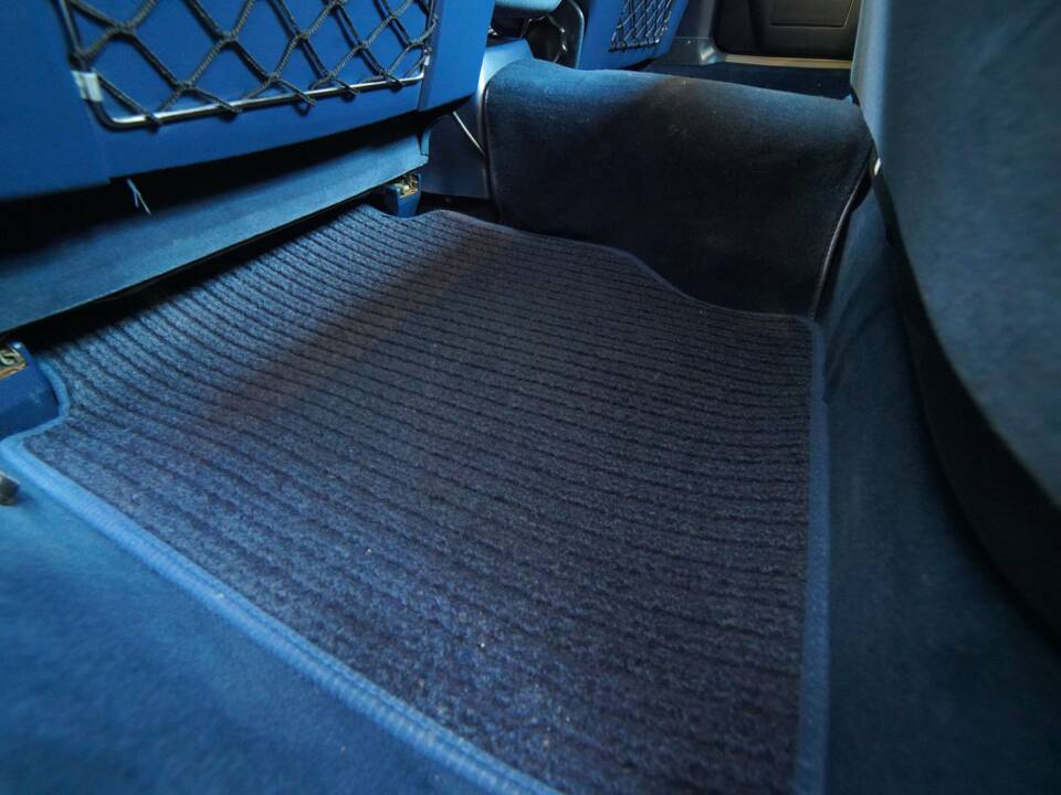 Bild 26/95 von Mercedes-Benz 450 SEL 6,9 (1976)