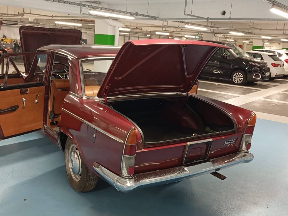 Image 41/50 of FIAT 1500 L (1965)