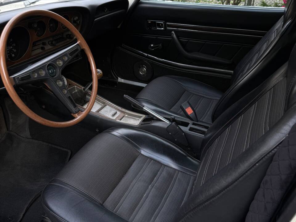 Image 48/55 of Toyota Celica ST (1972)