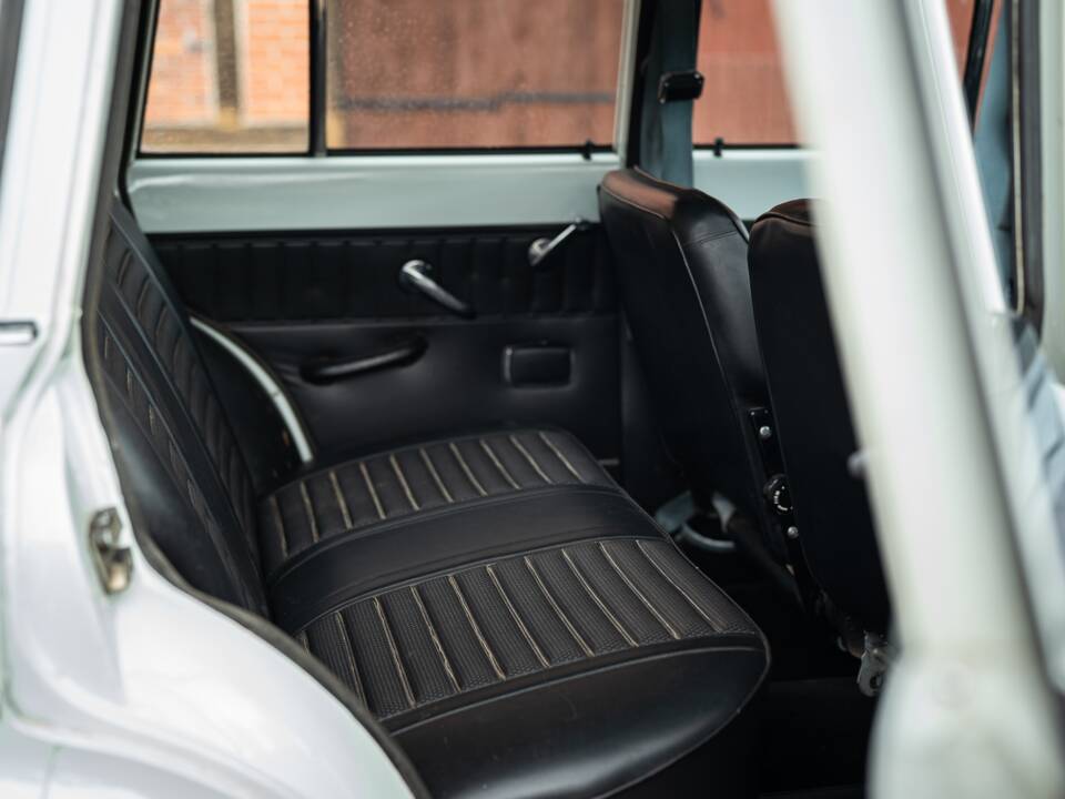 Bild 39/44 von Volvo P 221 (1968)