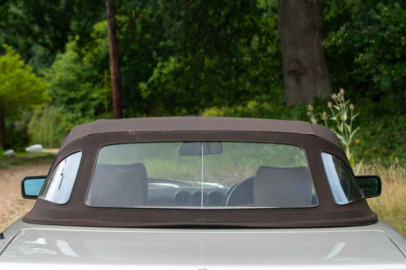 Imagen 18/50 de Mercedes-Benz 300 SL (1989)