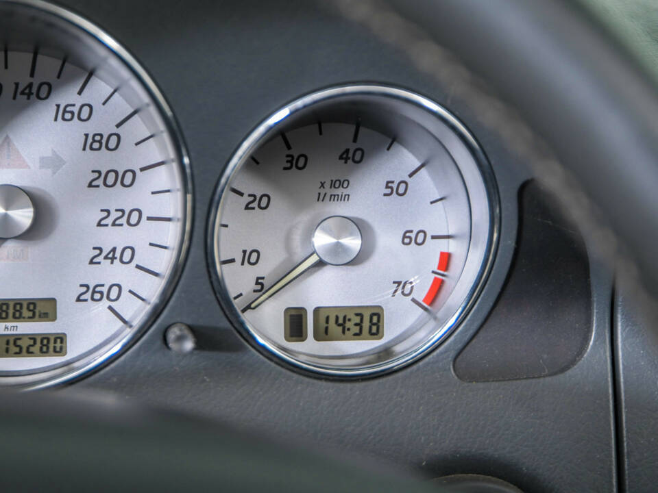 Image 17/50 of Mercedes-Benz SLK 200 Kompressor (2002)