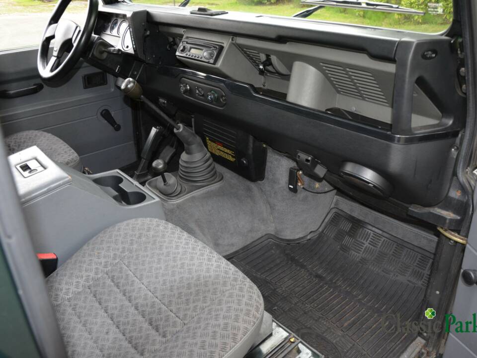 Afbeelding 21/50 van Land Rover Defender 110 Td5 (2000)