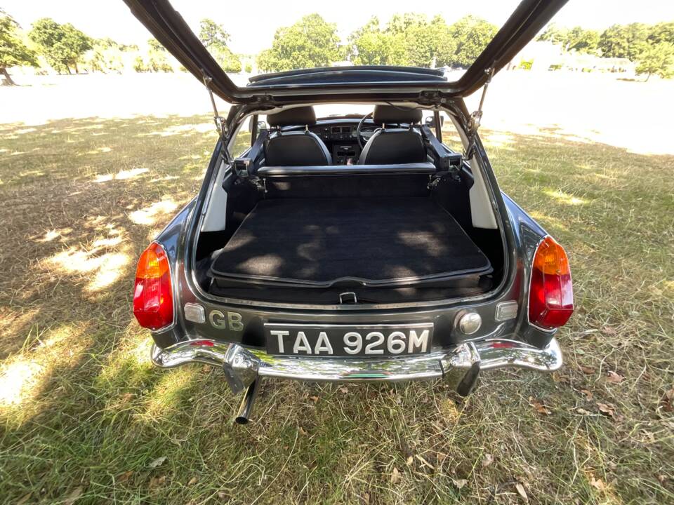 Imagen 28/45 de MG MGB GT (1974)