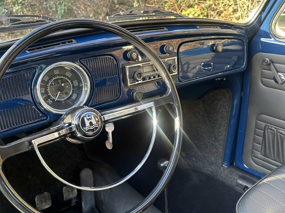 Image 17/21 of Volkswagen Beetle 1200 (1969)