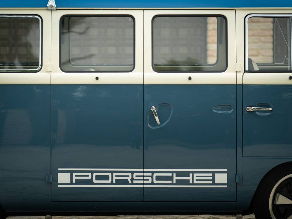 Image 10/50 of Volkswagen T1 minibus (1964)