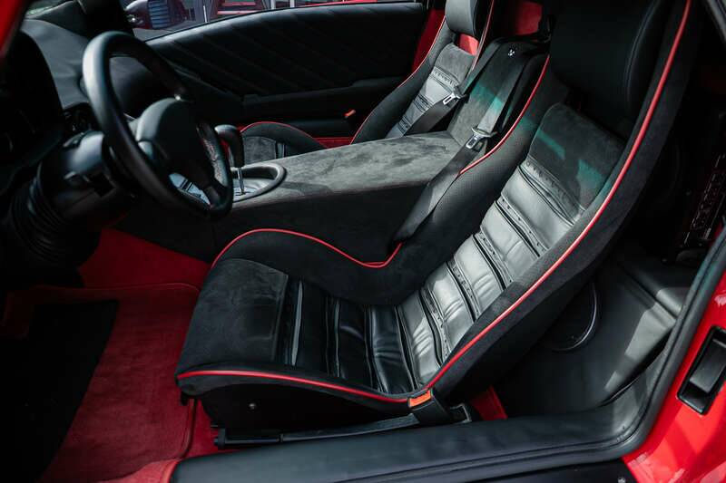 Image 18/48 of Lamborghini Diablo (1991)