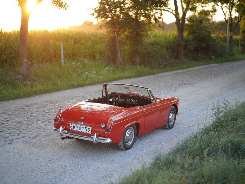 Imagen 10/32 de MG Midget (1965)