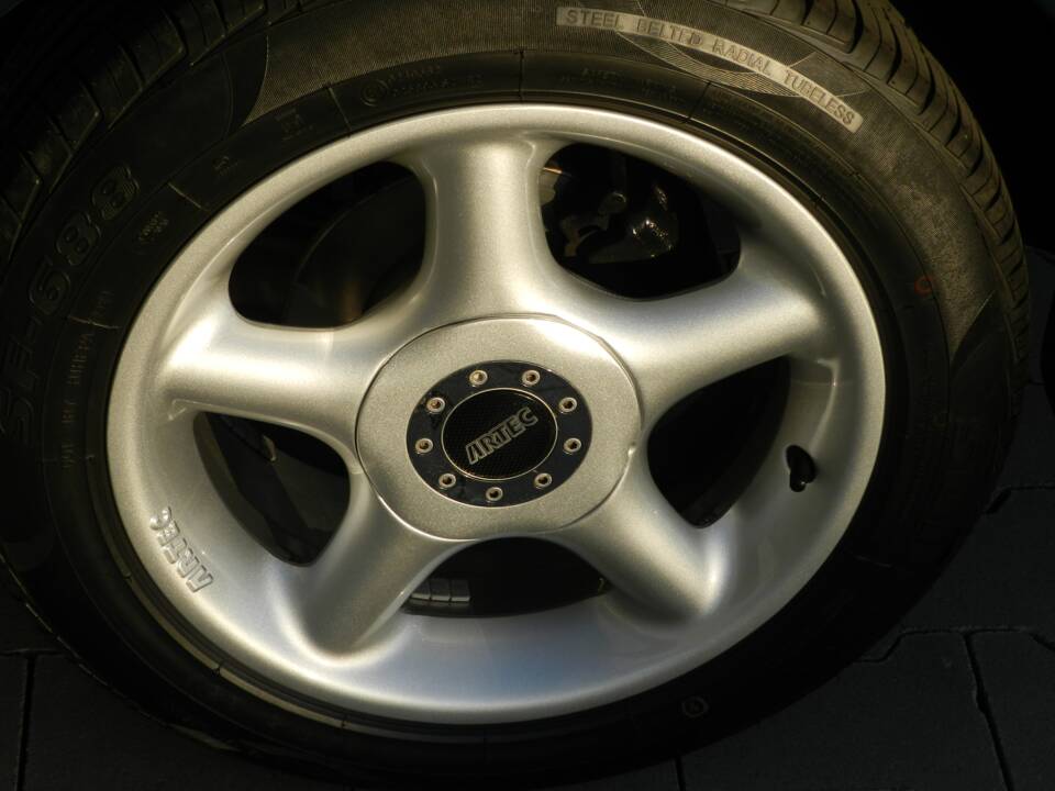 Bild 14/40 von Volkswagen Passat 2.0 (1995)