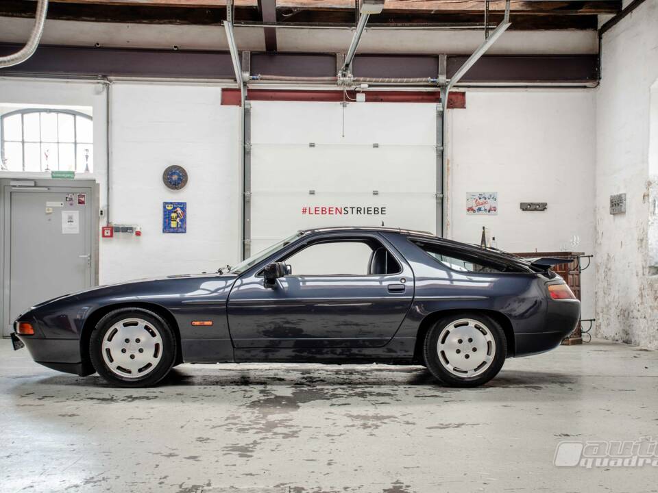 Immagine 1/10 di Porsche 928 S4 (1988)