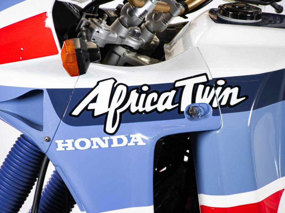 Image 17/50 de Honda XRV 650 Africa Twin (1989)