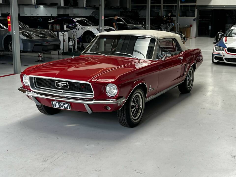 Image 2/20 of Ford Mustang 289 (1968)