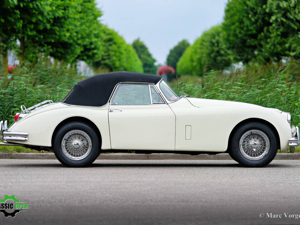 Image 39/51 de Jaguar XK 150 DHC (1959)