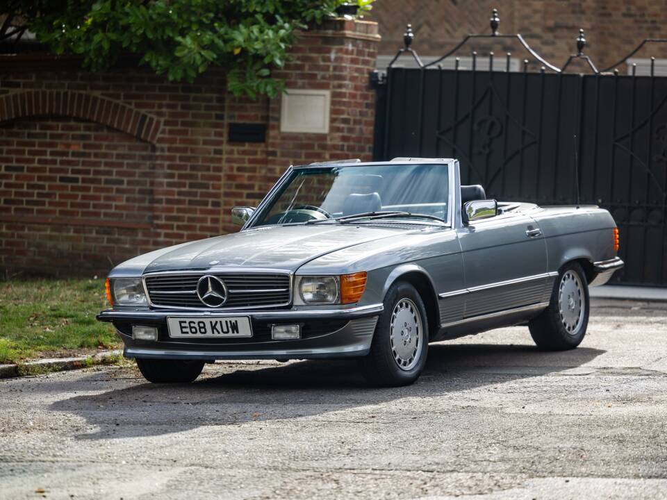 Bild 24/36 von Mercedes-Benz 420 SL (1987)