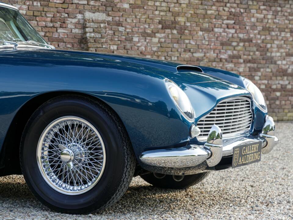 Afbeelding 16/50 van Aston Martin DB 4 Vantage (1962)