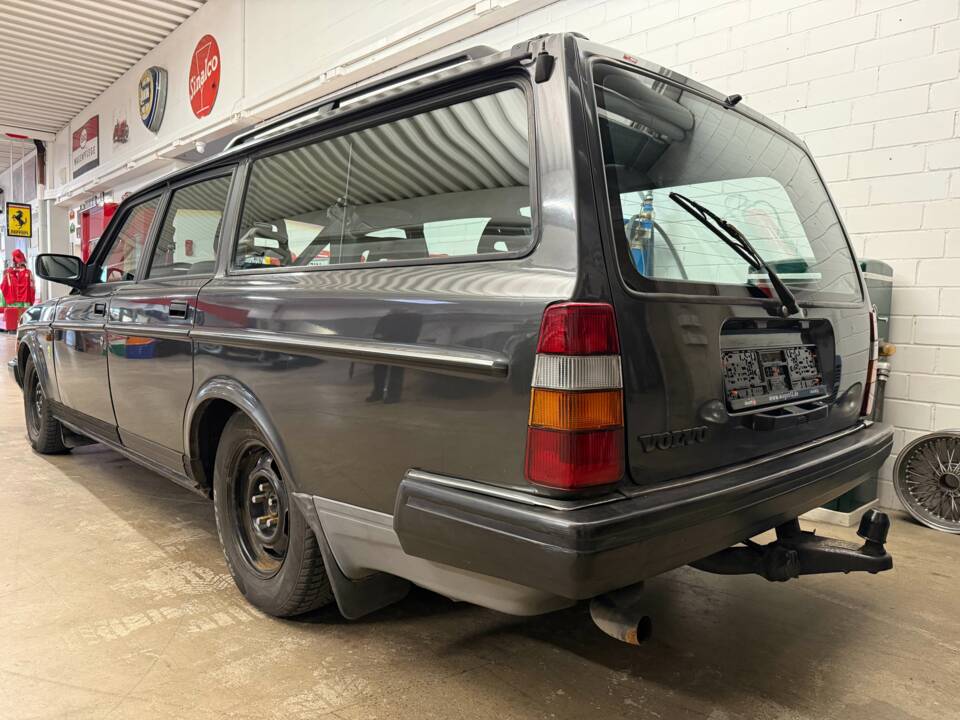 Imagen 13/16 de Volvo 245 GL (1993)